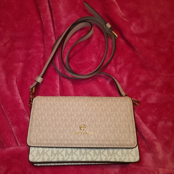 Michael Kors Jet - Picture 2 of 6